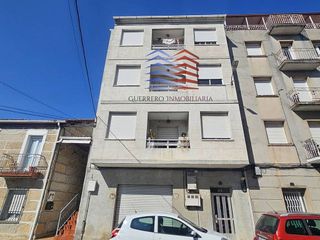 Edificio en venta en San Rosendo en Ourense