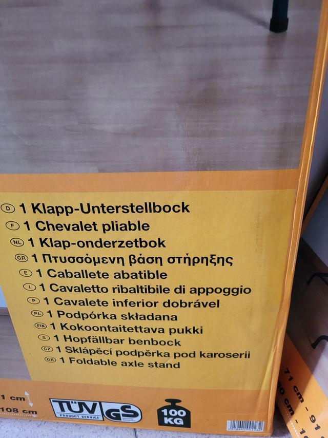 Caballete de hierro plegable