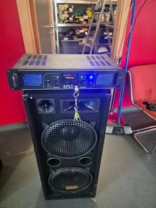 2 Amplificador y 2 Altavoces