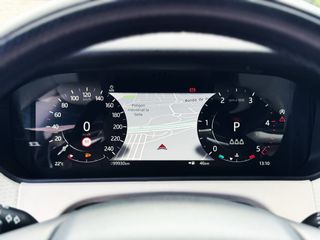 Land-Rover Range Rover Velar 2.0D I4 RDYNAMIC S 4WD AUTO. con TECHO SOLAR, CUERO... 