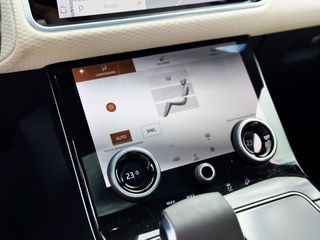 Land-Rover Range Rover Velar 2.0D I4 RDYNAMIC S 4WD AUTO. con TECHO SOLAR, CUERO... 