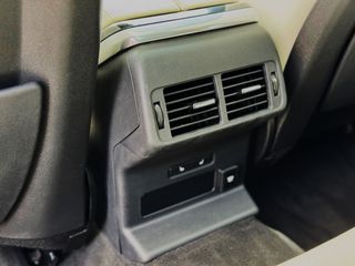 Land-Rover Range Rover Velar 2.0D I4 RDYNAMIC S 4WD AUTO. con TECHO SOLAR, CUERO... 