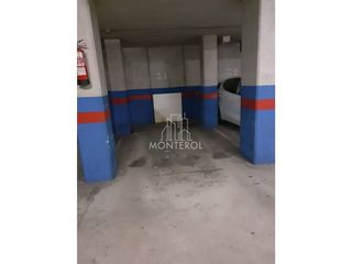 Garaje en venta en Espronceda - Campoamor - Santa Pau en Sabadell