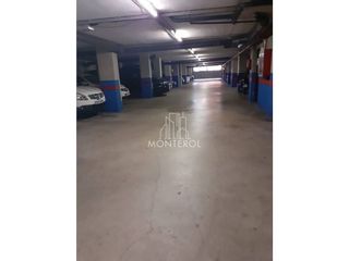 Garaje en venta en Espronceda - Campoamor - Santa Pau en Sabadell