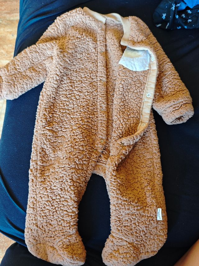 Pelele bebé 6-9 meses peluche