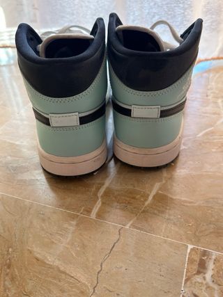 Nike Air Jordan Mid Scarpa da Ginnastica