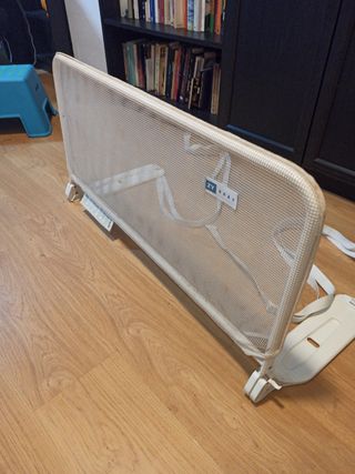 Barrera de seguridad para cama de niño
90x40cm