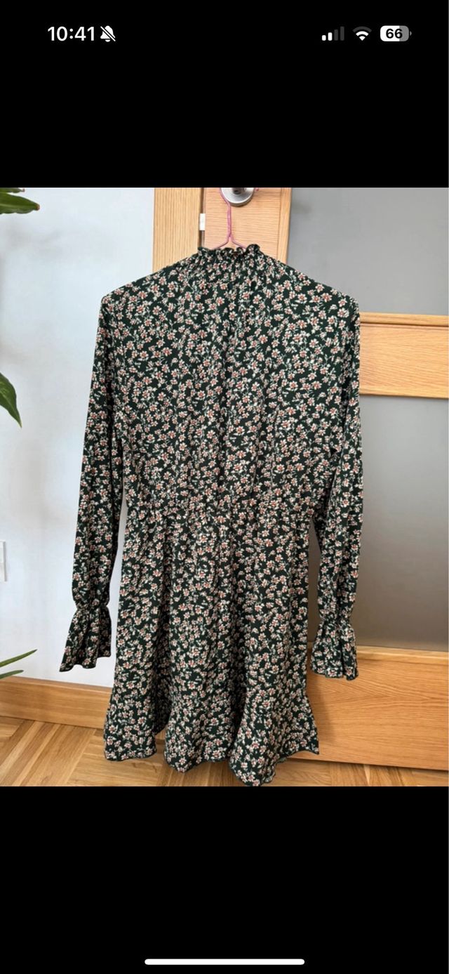 Vestido floral verde y rosa