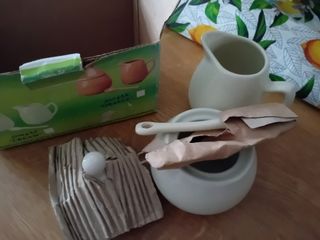 Set zuccheriera e lattiera Cream e Orange