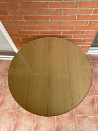 Mesa redonda de terraza madera y cristal