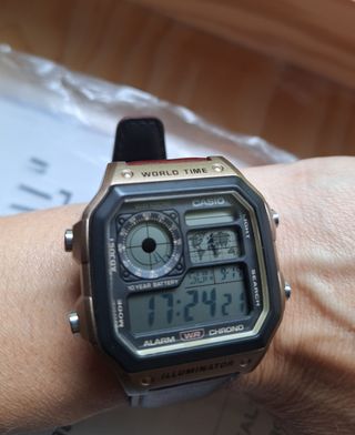 Casio World Time Retro - Edición Difícil