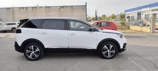 Peugeot 5008 2018