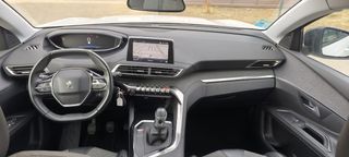 Peugeot 5008 2018