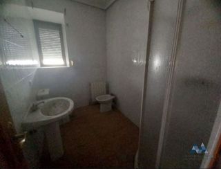Edificio en venta en Torrijos
