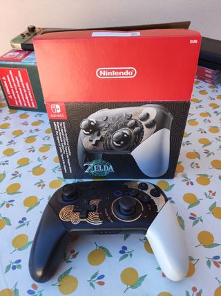 Nintendo Switch OLED Limited edition Zelda
