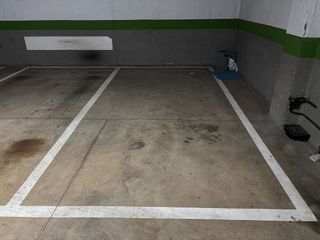 Garaje en venta en Parla Este en Parla