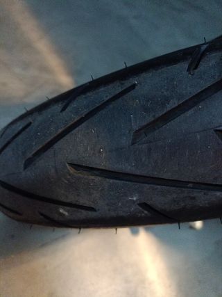 Moto UM Renegade 125cc Negra