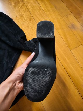 Botas altas negras. Número 39. De Zara.