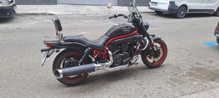 Hyosung Aquila 650 30 Aniversario