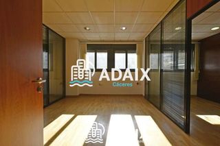 Oficina en venta en Centro en Cáceres