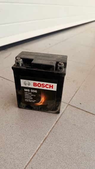 Batería moto Bosch M6 006 12V 6Ah