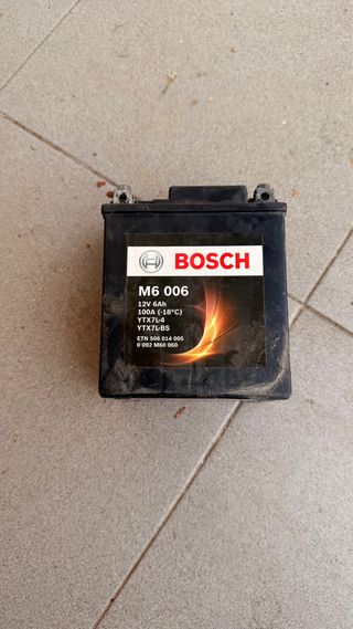 Batería moto Bosch M6 006 12V 6Ah