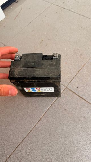 Batería moto Bosch M6 006 12V 6Ah