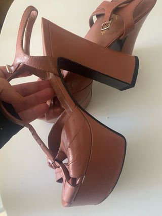Sandalias YSL Rosa Tacon Plataforma