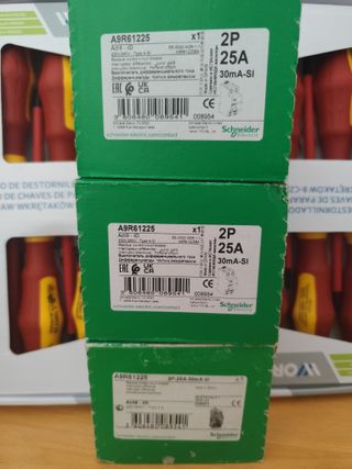 3 x Diferencial 2P 25A 30mA superinmunizado