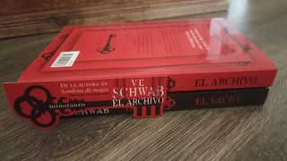 Dilogía El Archivo y El Vacío, Victoria E. Schwab