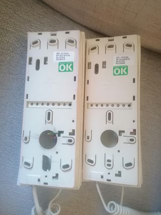 2 Interfonos TEGUI Blancos