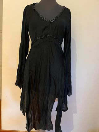 Abito Karen Derek nero asimmetrico