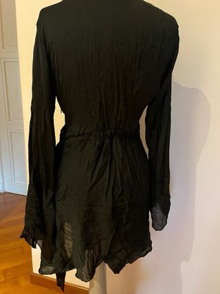 Abito Karen Derek nero asimmetrico