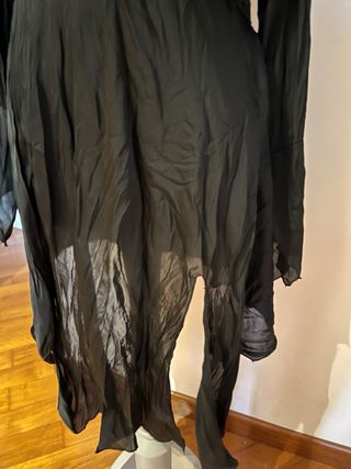 Abito Karen Derek nero asimmetrico