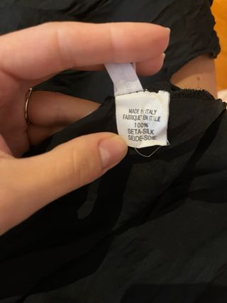 Abito Karen Derek nero asimmetrico