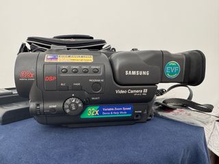 Videocámara Samsung Video 8 Digital Zoom 32x