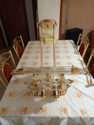 Lámpara de techo salón dorada y transparente