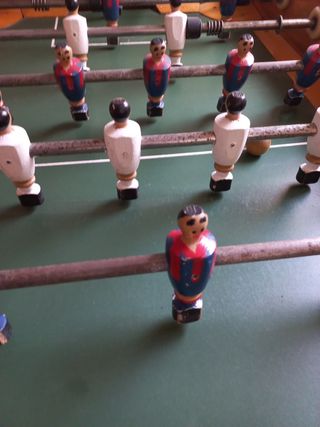 Futbolín 1,37x0,78m Muy Cuidado. Cuanto me das??