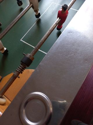 Futbolín 1,37x0,78m Muy Cuidado. Cuanto me das??