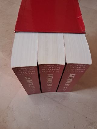 Dictionnaire historique de la langue française