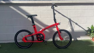 Bicicleta Plegable con Vinilos Specialized
