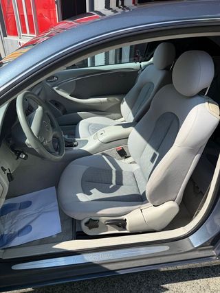 Mercedes-Benz  CLK Coupé CLK 320 218 Avantgarde 2p