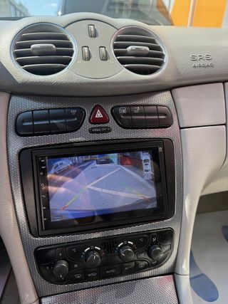 Mercedes-Benz  CLK Coupé CLK 320 218 Avantgarde 2p