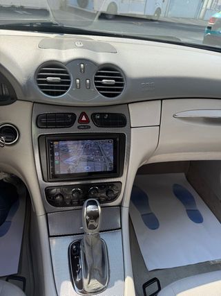 Mercedes-Benz  CLK Coupé CLK 320 218 Avantgarde 2p