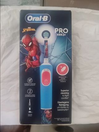 Cepillo Dental Eléctrico Oral-B Spiderman