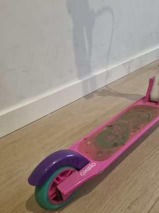 Patinete Oxelo niña rosa y morado