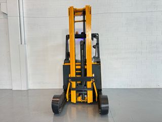 Carretilla Retráctil Jungheinrich 1600kg