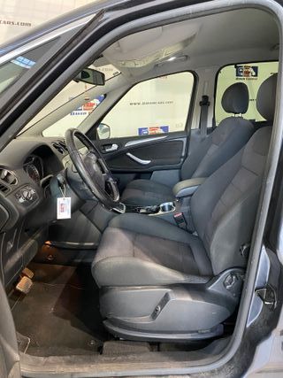 Ford S-MAX 2010