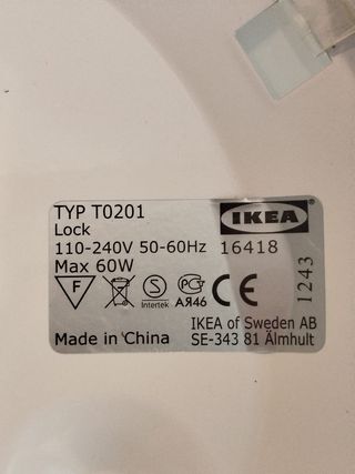 Aplique Ikea de cristal blanco