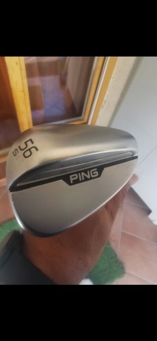 Palo de Golf Ping 56